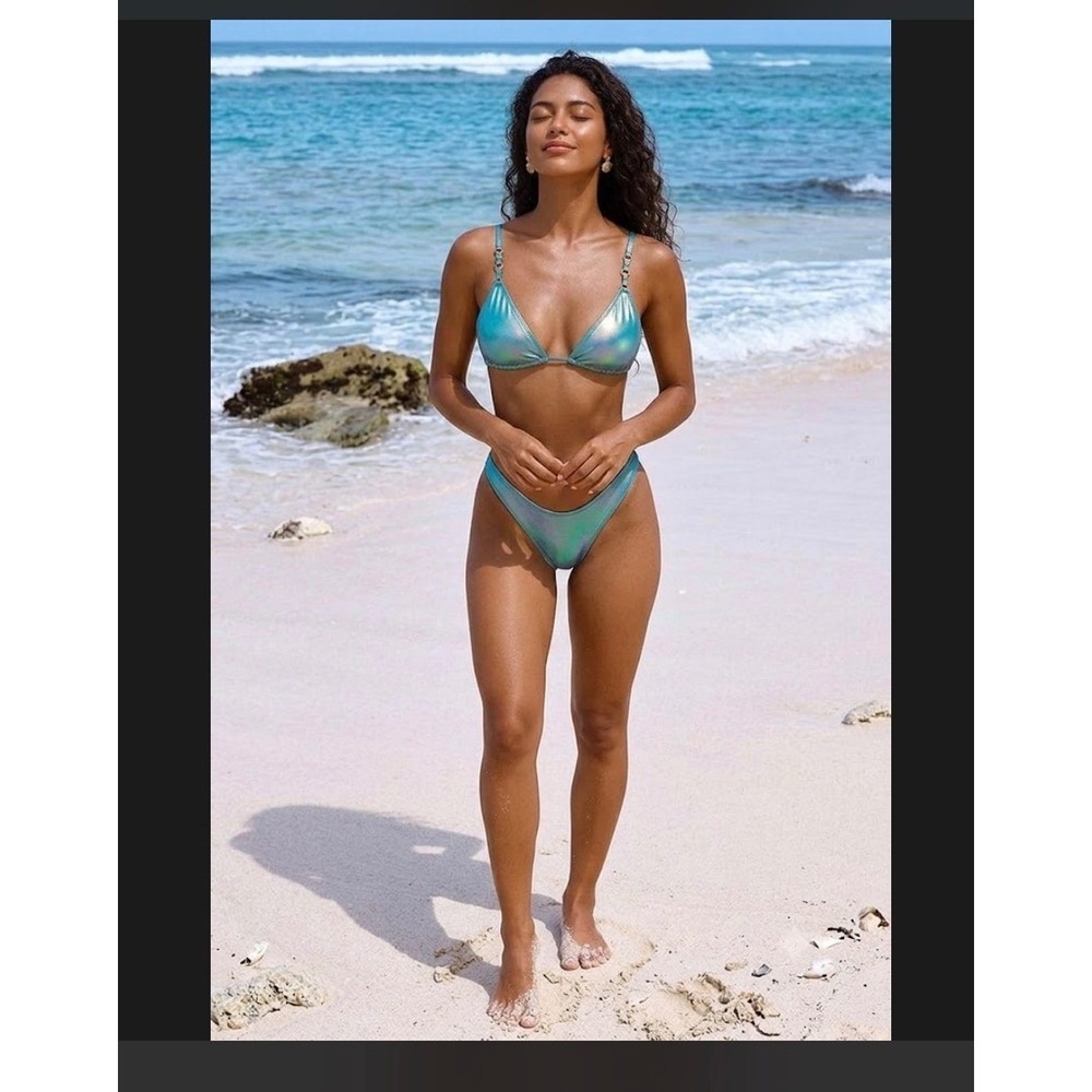 Cupshe Womens Holographic Iridescent Bikini Set Blue Teal Metallic Padded M NEW - Picture 1 of 9